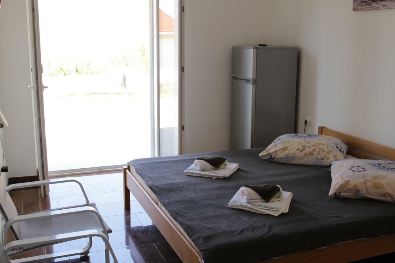 Apartmani Subasic Pag Town Kültér fotó